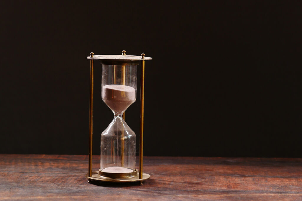 Hourglass symbolizing probate guidance and estate planning in Oklahoma
