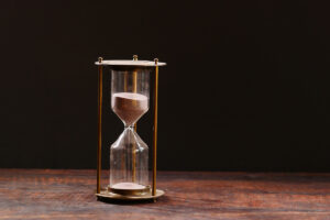 Hourglass symbolizing probate guidance and estate planning in Oklahoma